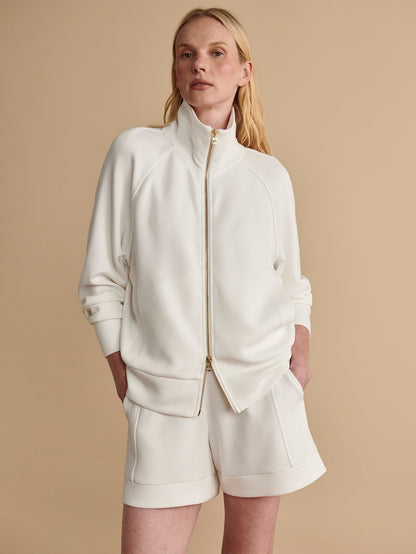 Atrium in White, product view 3