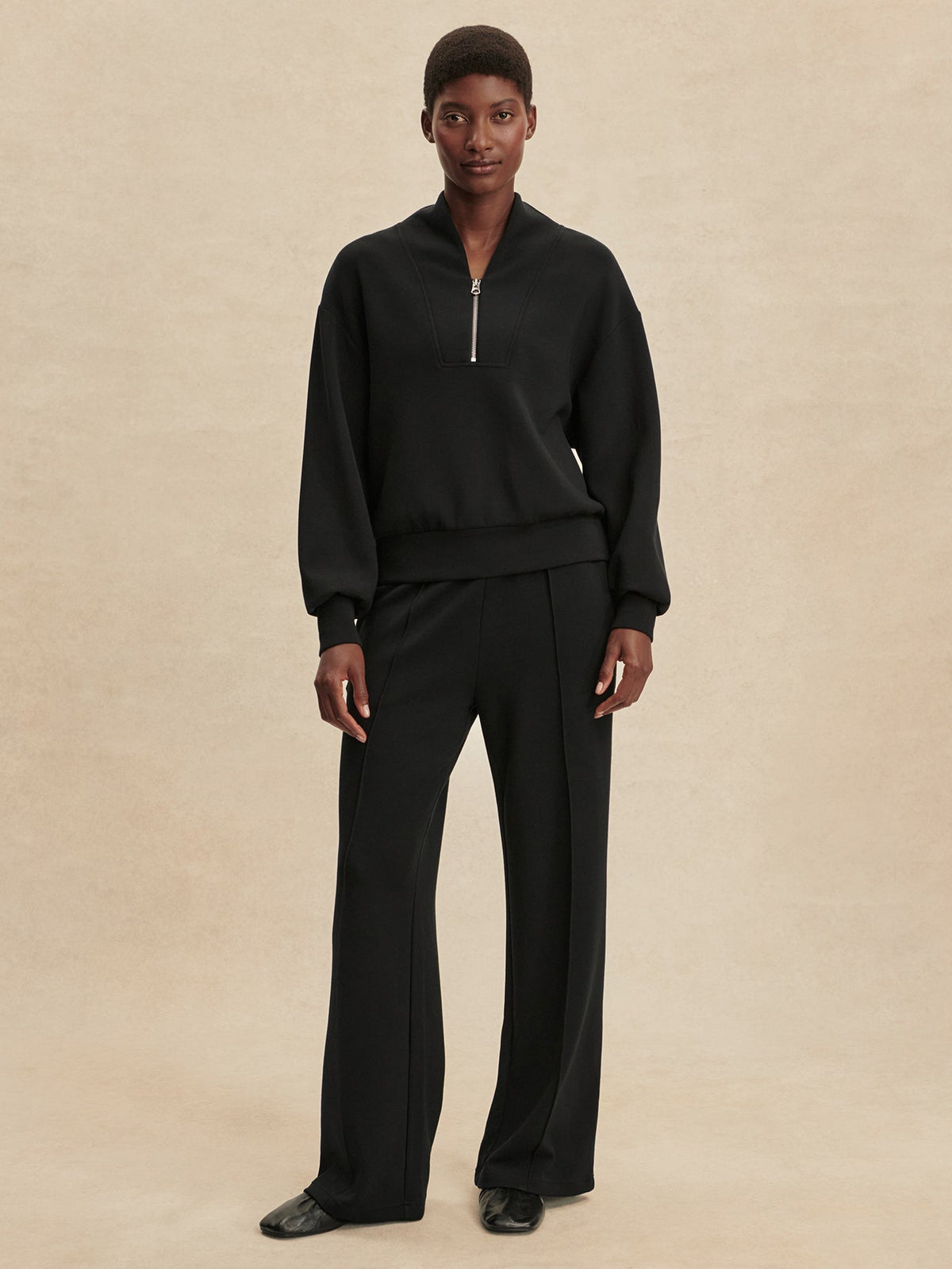 Davidson in Black, product view 2