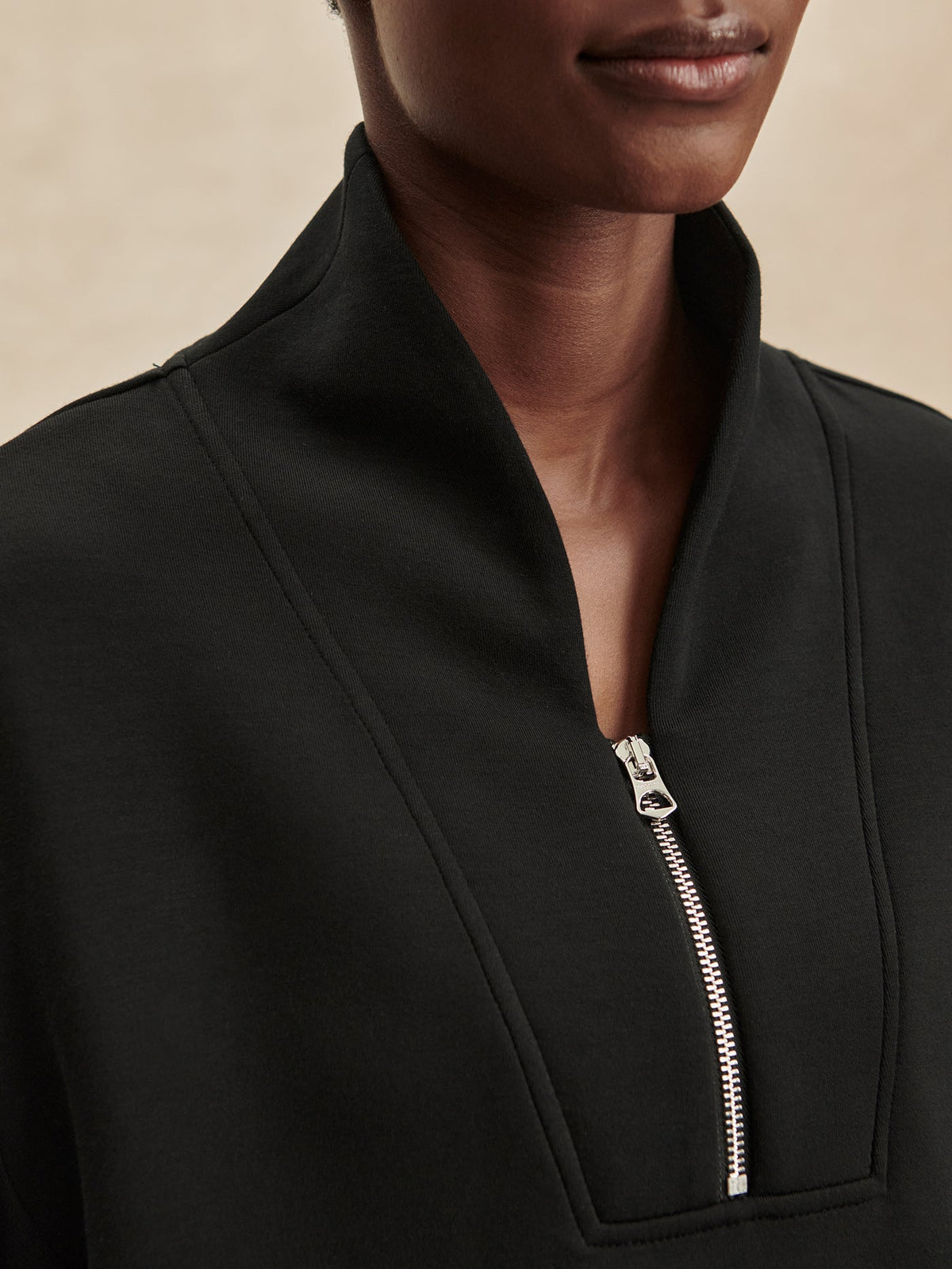 Davidson in Black, product view 3