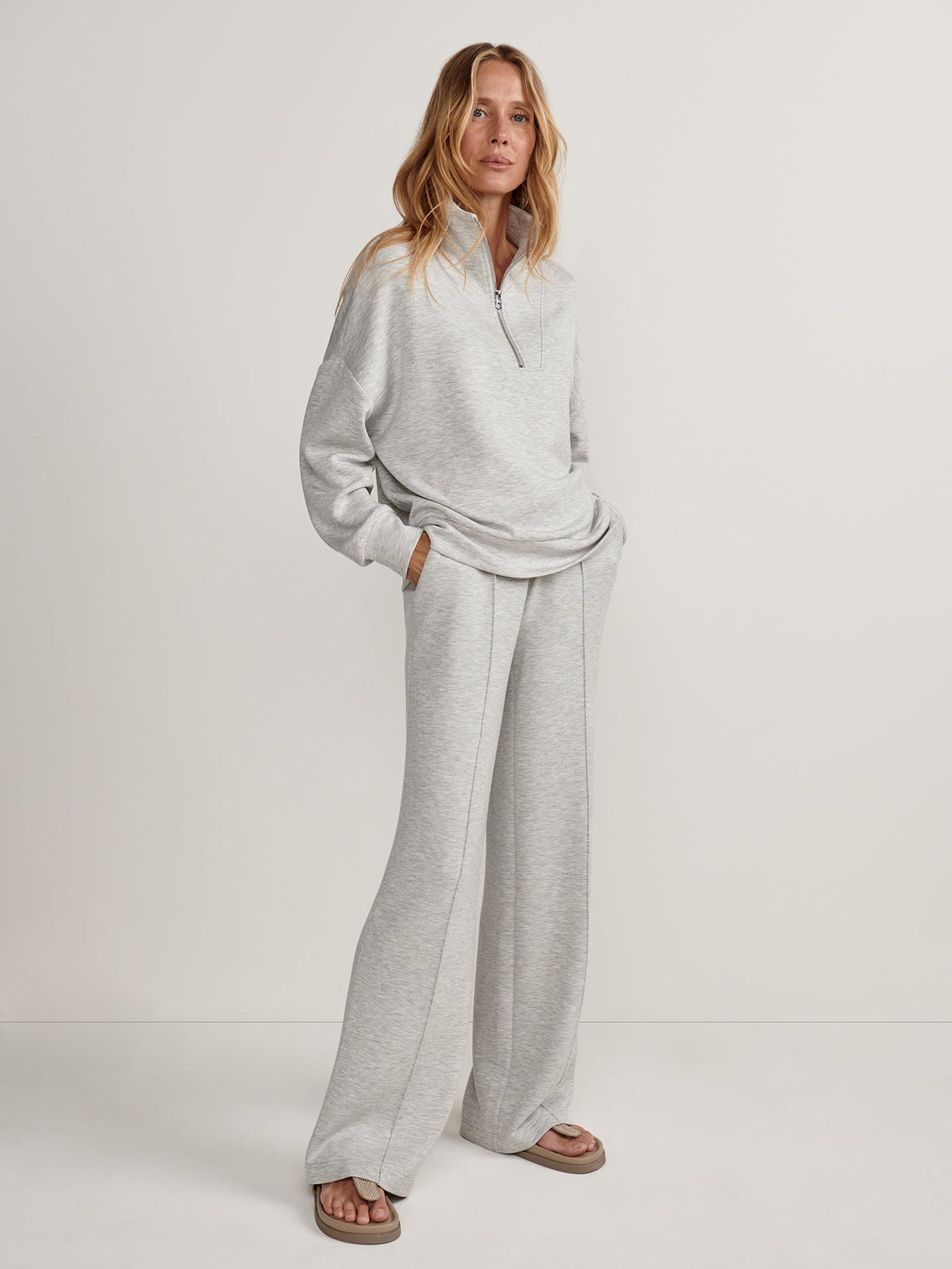 Wideleg in Light Grey Marl, detail view