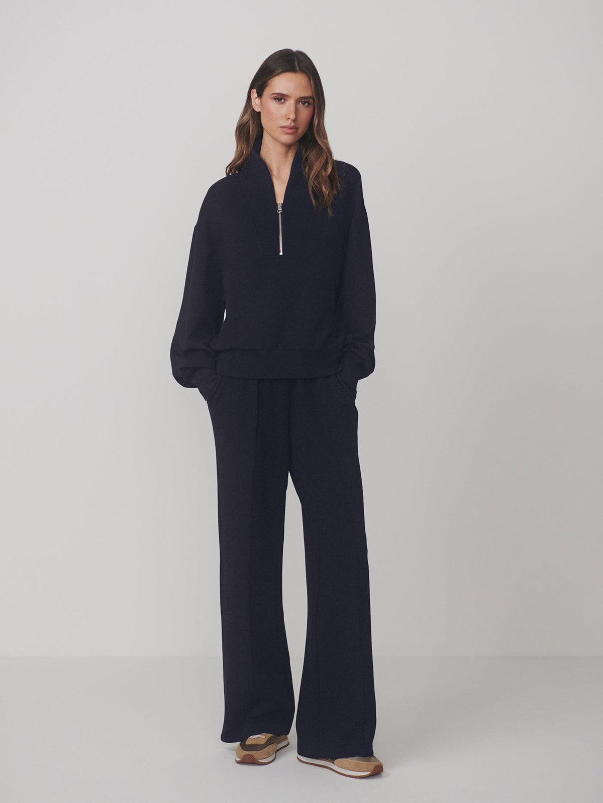 Wideleg in Navy, detail view