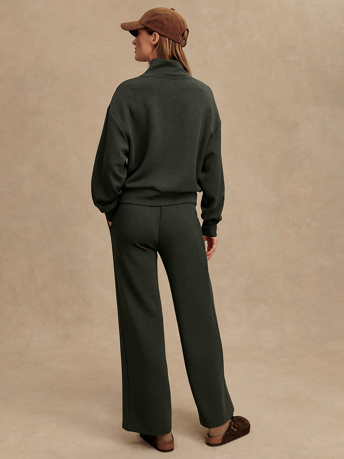 Varley The Wide Leg Pant 28 in Olive Marl, back model view