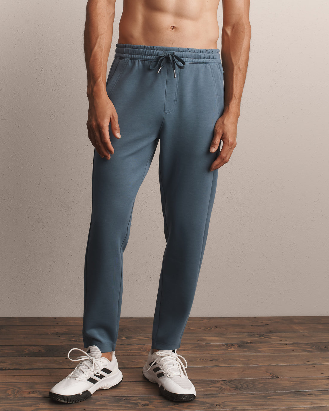 Rhone DreamState Jogger in Shadow Blue